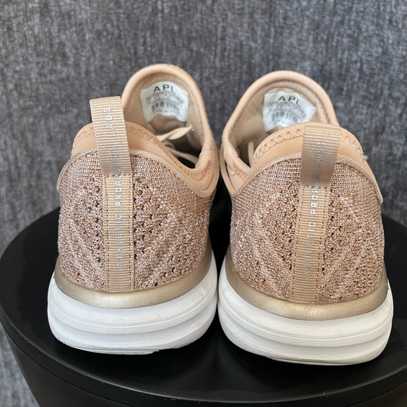 Women’s APL TechLoom Phantom Size 10 - Picture 5 of 14